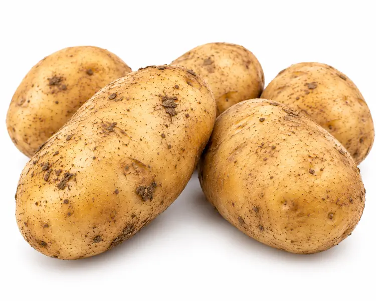 बड़े ताज़े आलू थोड़ी मिट्टी लगे / Large Fresh Potatoes With Ligh